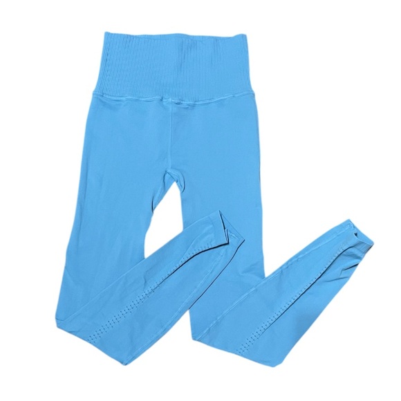 Free People High Rise 7/8 Good Karma Leggings Sky Blue XS/S NWOT - Picture 1 of 6